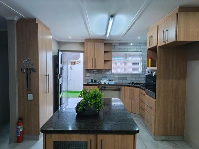Townhouse for rent in Cape St Francis, Eastern Cape