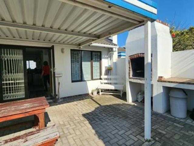 Townhouse for sale in Cape St Francis, Eastern Cape