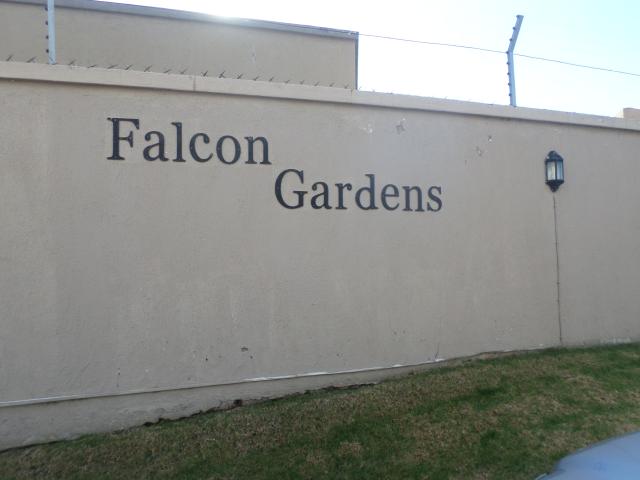 Townhouse for sale in Ekurhuleni, Gauteng