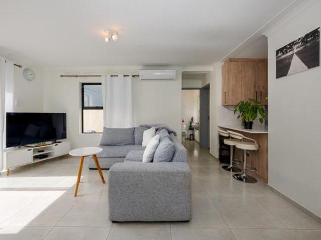 Townhouse for sale in Cape Town, Western Cape