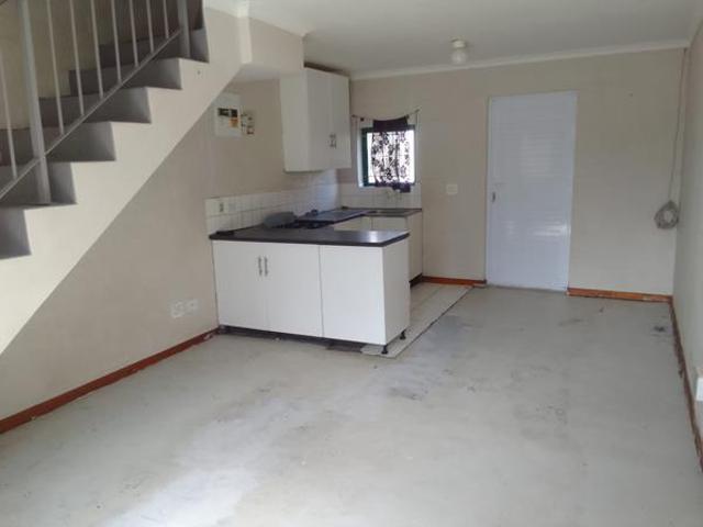 Townhouse for rent in Cape Town, City of Cape Town
