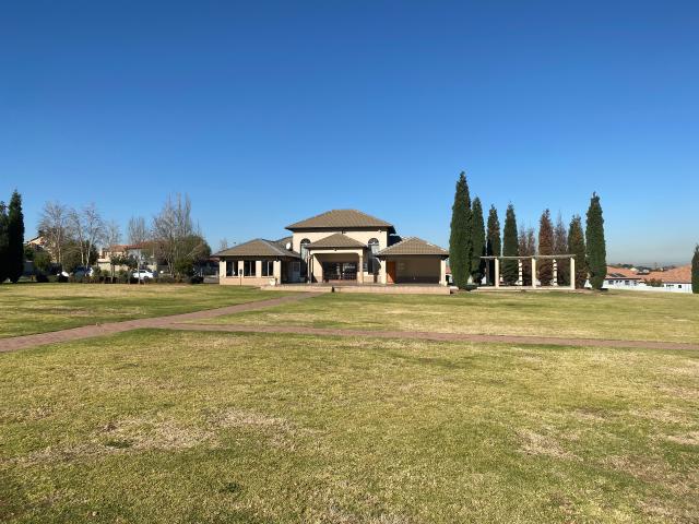 Townhouse for sale in Ekurhuleni, Gauteng