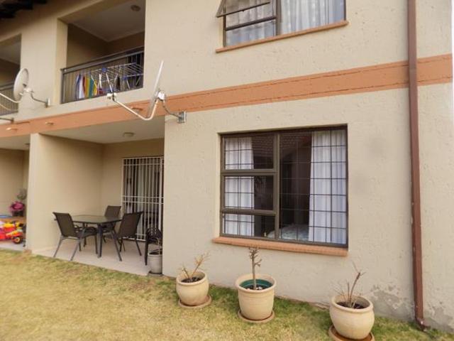 Townhouse for rent in Ekurhuleni, Gauteng