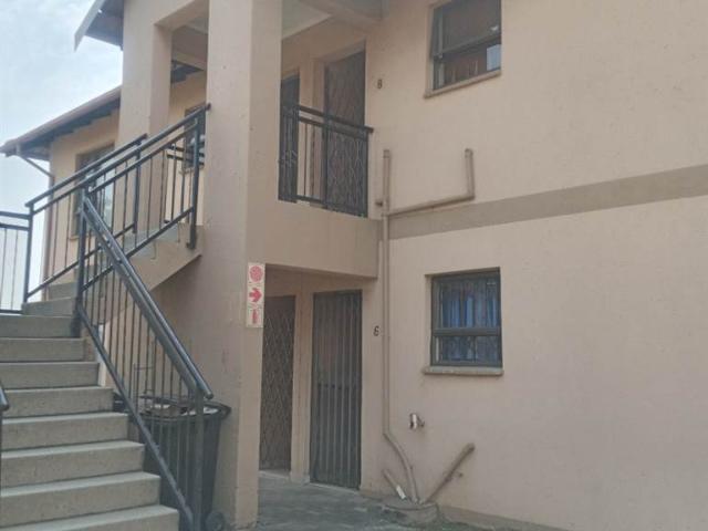 Townhouse for sale in Ekurhuleni, Gauteng