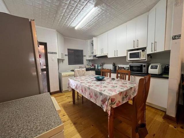 Townhouse for sale in Port Elizabeth, Eastern Cape