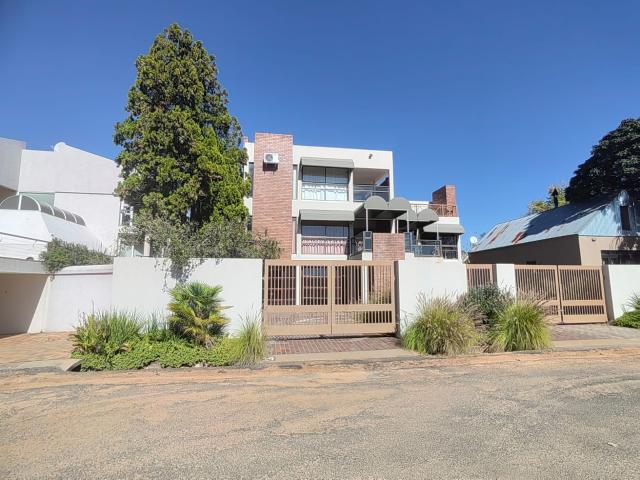 Townhouse for sale in Koppies, Free State