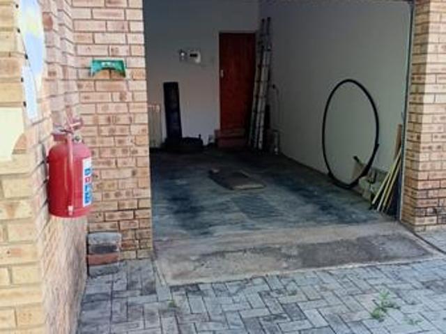 Townhouse for sale in Parys, Ngwathe Local Municipality