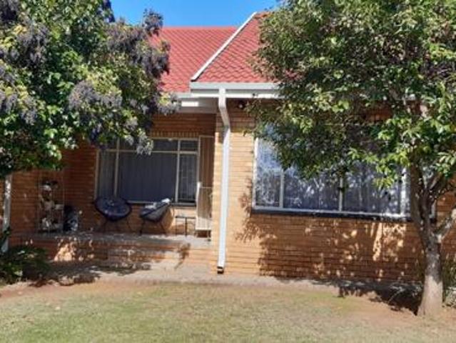 Townhouse for sale in Koppies, Free State