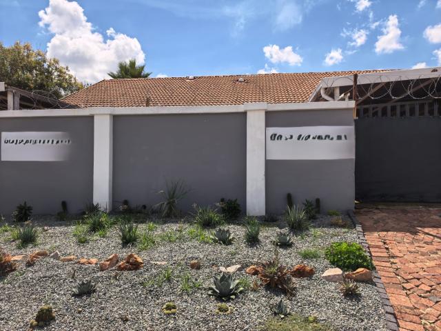 Townhouse for sale in Koppies, Free State