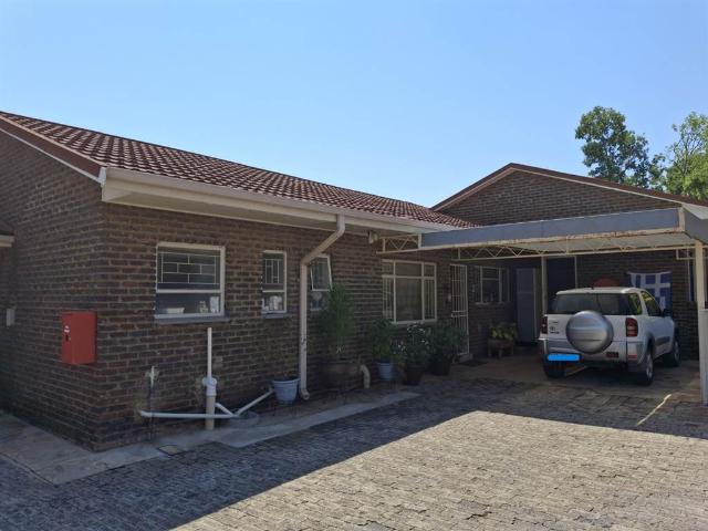 Townhouse for sale in Koppies, Free State