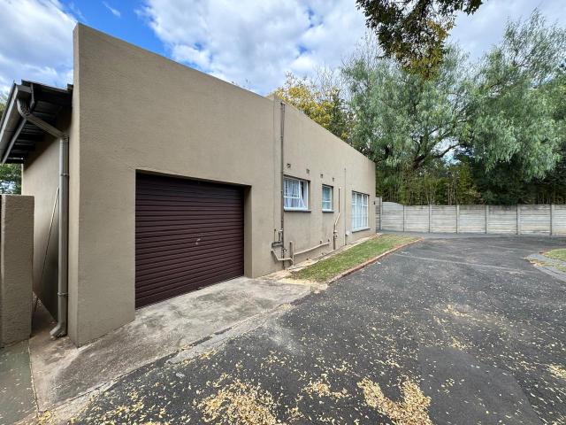 Townhouse for rent in Parys, Ngwathe Local Municipality