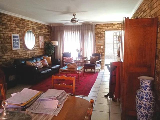 Townhouse for sale in Koppies, Free State