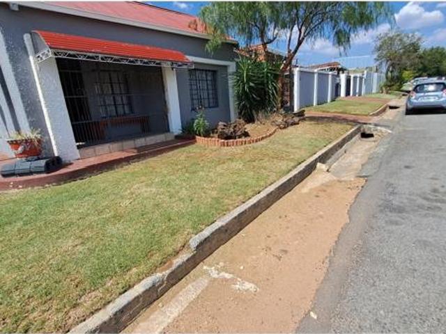 Townhouse for sale in Koppies, Free State