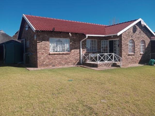 Townhouse for sale in Koppies, Free State