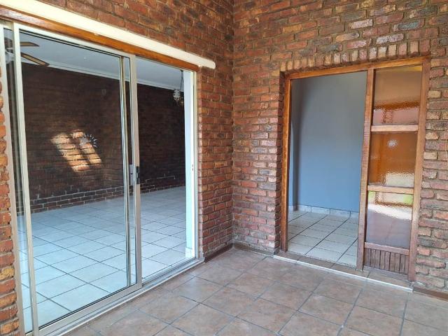 Townhouse for sale in Koppies, Free State