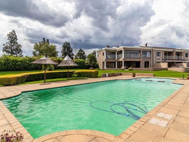 Townhouse for sale in Sedibeng, Gauteng