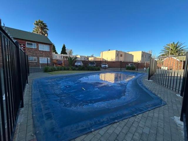 Townhouse for sale in Bloemfontein, Free State