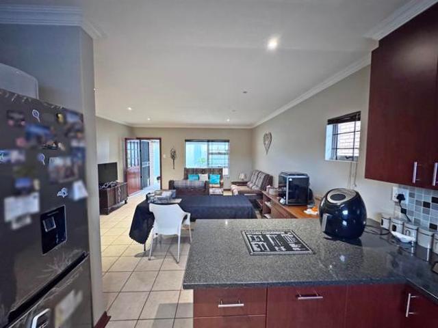 Townhouse for sale in Bloemfontein, Free State