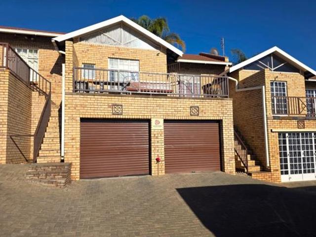 Townhouse for sale in Bloemfontein, Free State