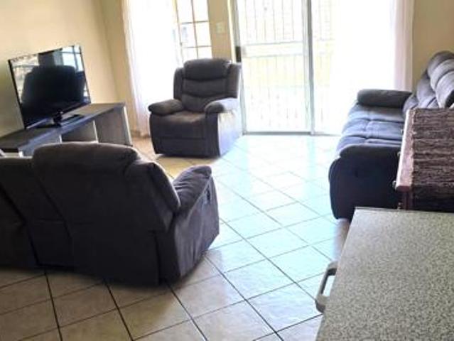 Townhouse for rent in Centurion, Gauteng