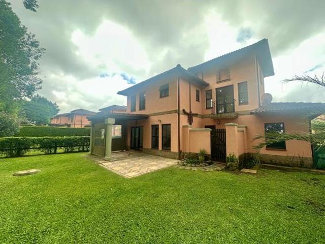 Townhouse for rent in Seaview, Kwazulu-natal