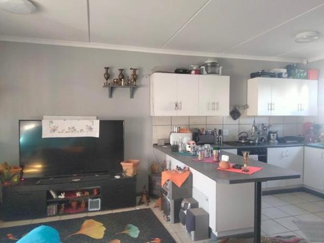 Townhouse for sale in Bushmans River Mouth, Eastern Cape