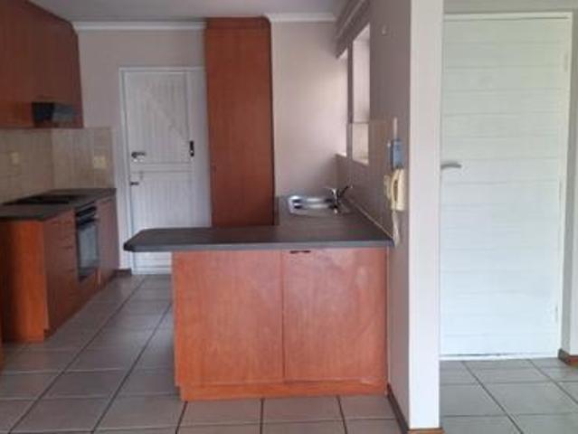 Townhouse for sale in Port Elizabeth, Eastern Cape