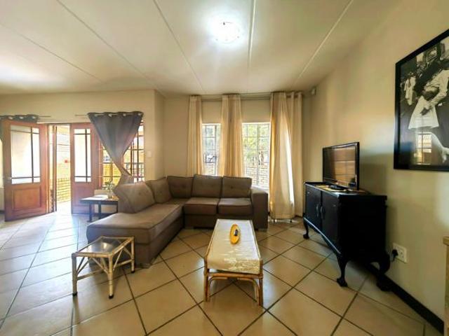 Townhouse for sale in Dr Kenneth Kaunda, North West