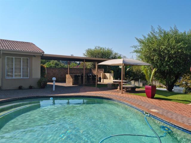 Townhouse for sale in Ekurhuleni, Gauteng