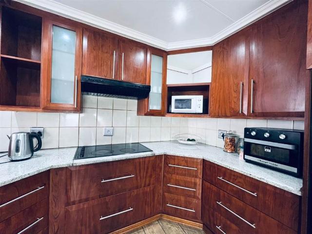 Townhouse for sale in Tlhabane, North West
