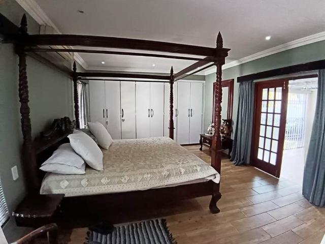 Townhouse for sale in Tlhabane, North West