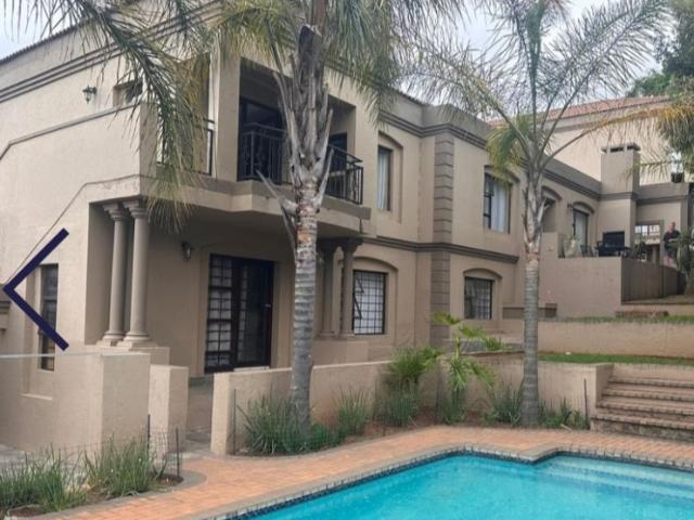 Townhouse for rent in Kagiso, Gauteng