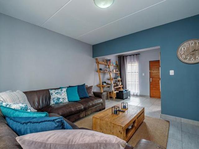 Townhouse for rent in Westonaria, Gauteng