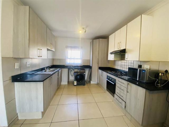 Townhouse for sale in Ekurhuleni, Gauteng