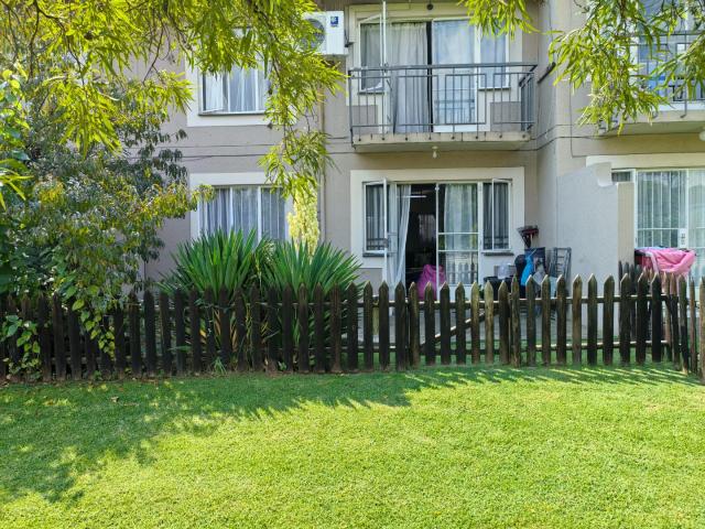 Townhouse for sale in Vosloorus, Gauteng