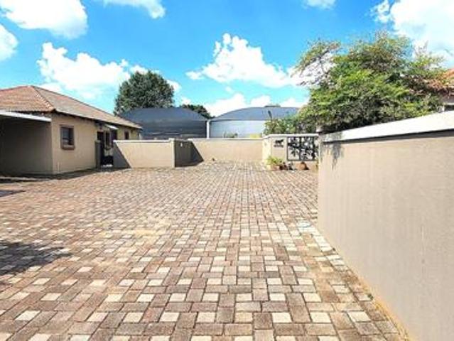 Townhouse for sale in Gauteng