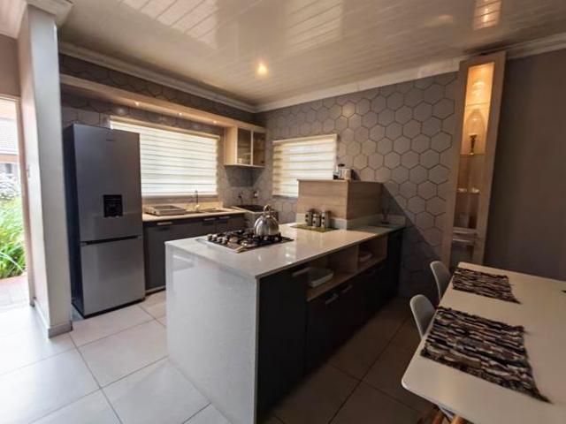 Townhouse for rent in eMalahleni, Emalahleni Local Municipality