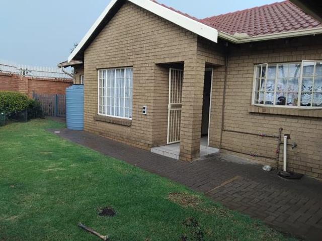 Townhouse for sale in Witbank, Mpumalanga