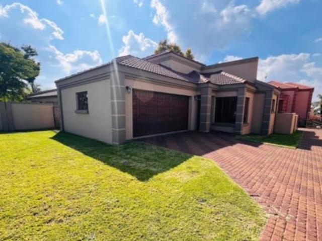 Townhouse for sale in Witbank, Mpumalanga