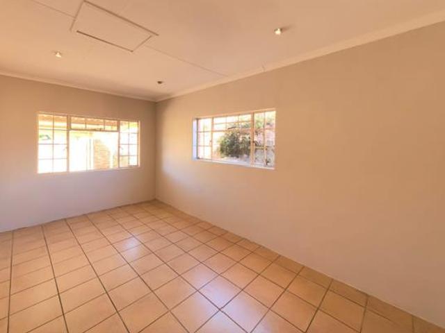 Townhouse for sale in Kimberley, Frances Baard District Municipality