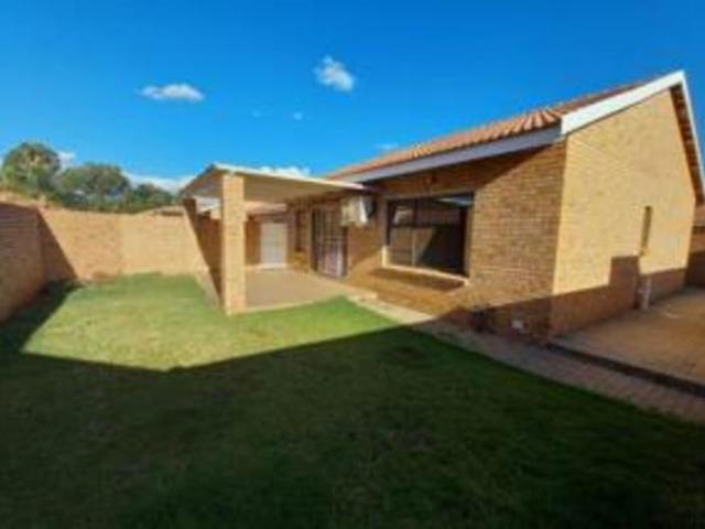 Townhouse for rent in Frances Baard, Northern Cape