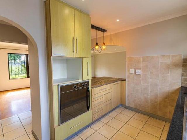 Townhouse for rent in Cape Town, City of Cape Town
