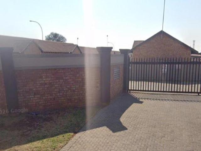 Townhouse for sale in Midvaal, Gauteng