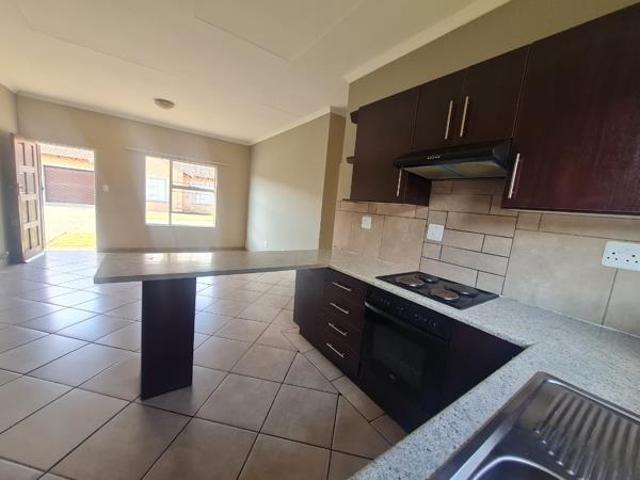 Townhouse for rent in Midvaal, Gauteng