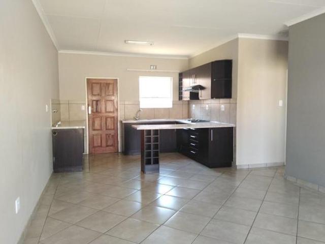 Townhouse for rent in Midvaal, Gauteng