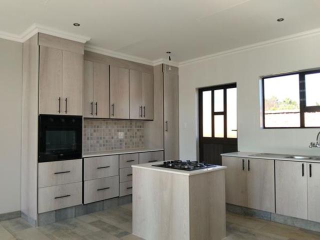 Townhouse for sale in Midvaal, Gauteng