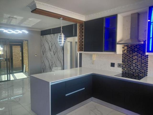 Townhouse for sale in Midvaal, Gauteng