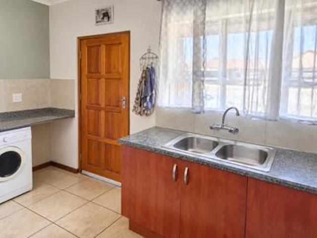 Townhouse for sale in Meyerton, Midvaal Local Municipality