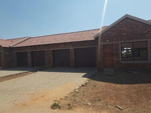 Townhouse for sale in Midvaal, Gauteng