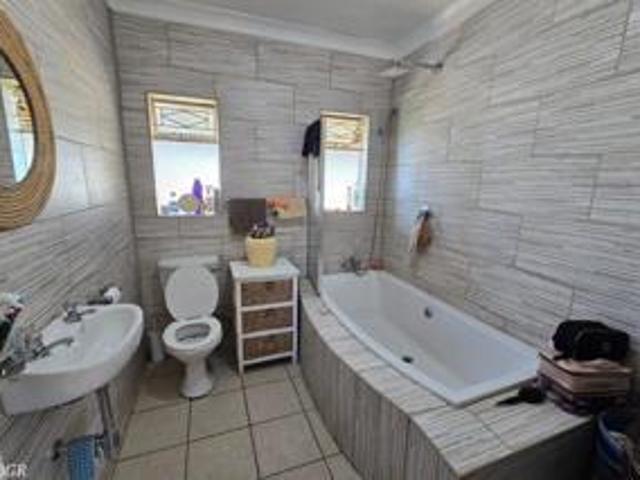 Townhouse for sale in Frances Baard, Northern Cape